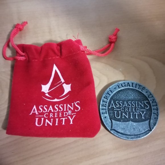 Assassin's Creed Unity Collector Coin - Picture 1 of 2